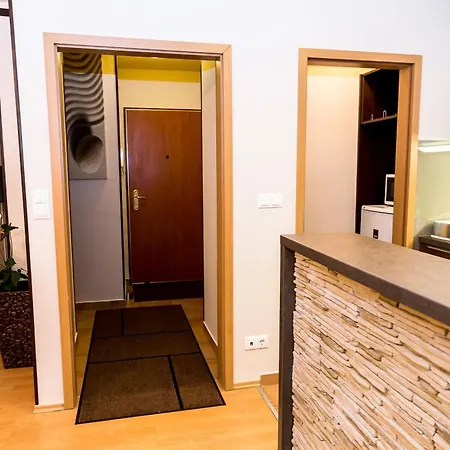 Apartment Arpad Bridge *