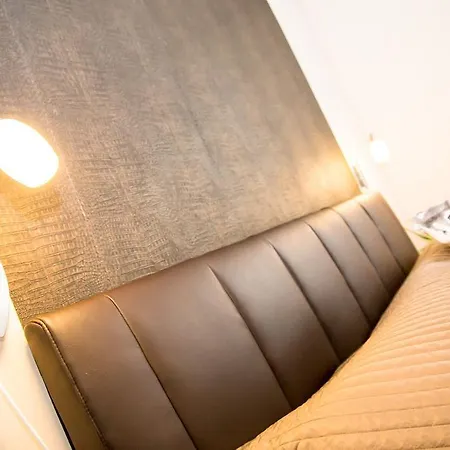 Arpad Bridge Βουδαπέστη