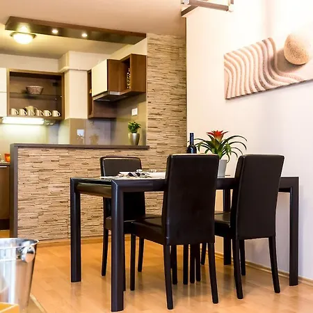 Apartment Arpad Bridge Budapest