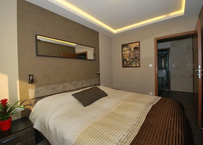 Arpad Bridge Budapest