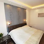 Arpad Bridge Apartament *