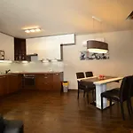 Arpad Bridge Apartament
